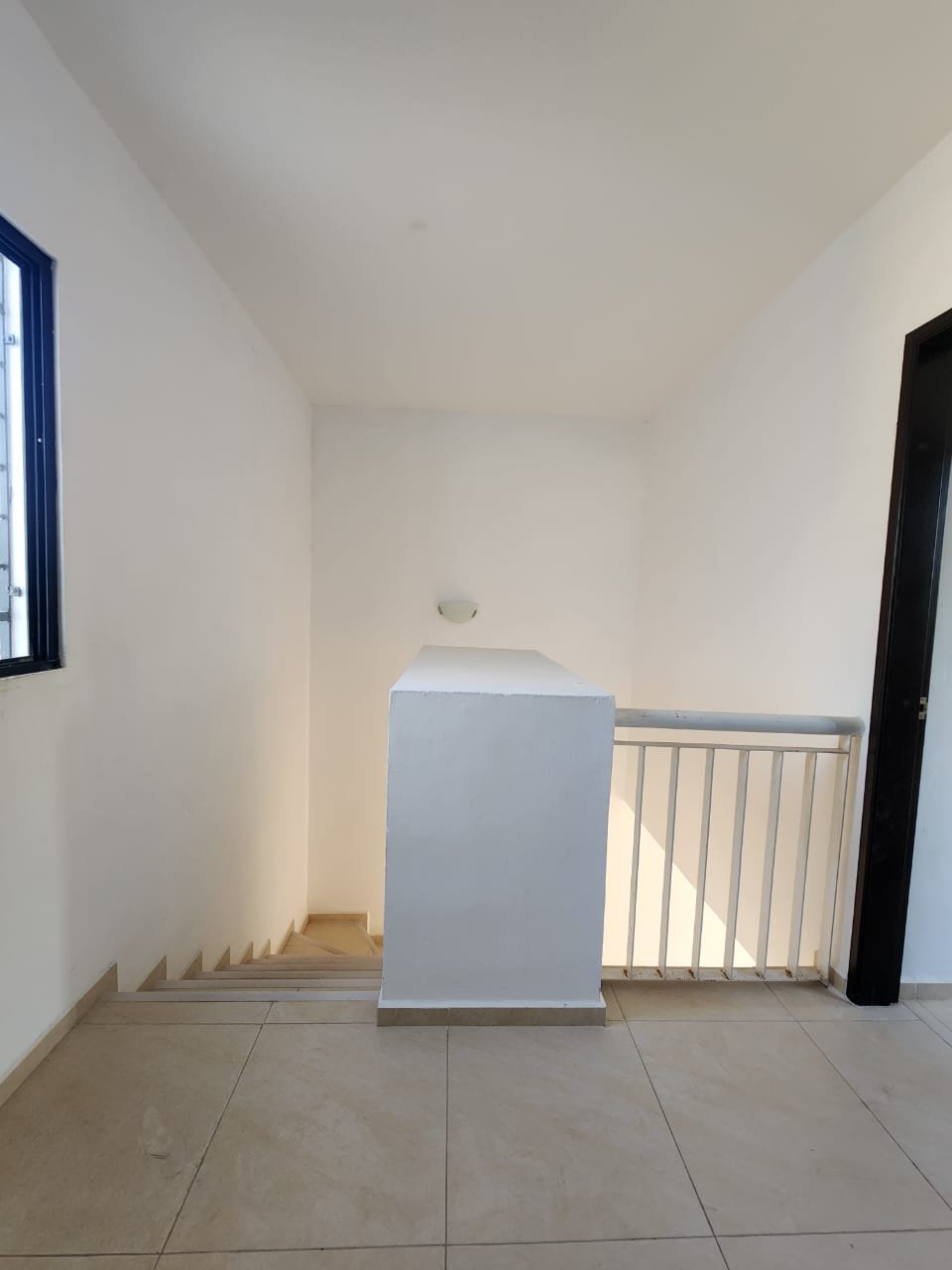 Casa en venta en esquina en Gran Santa Fe Norte (terreno amplio)